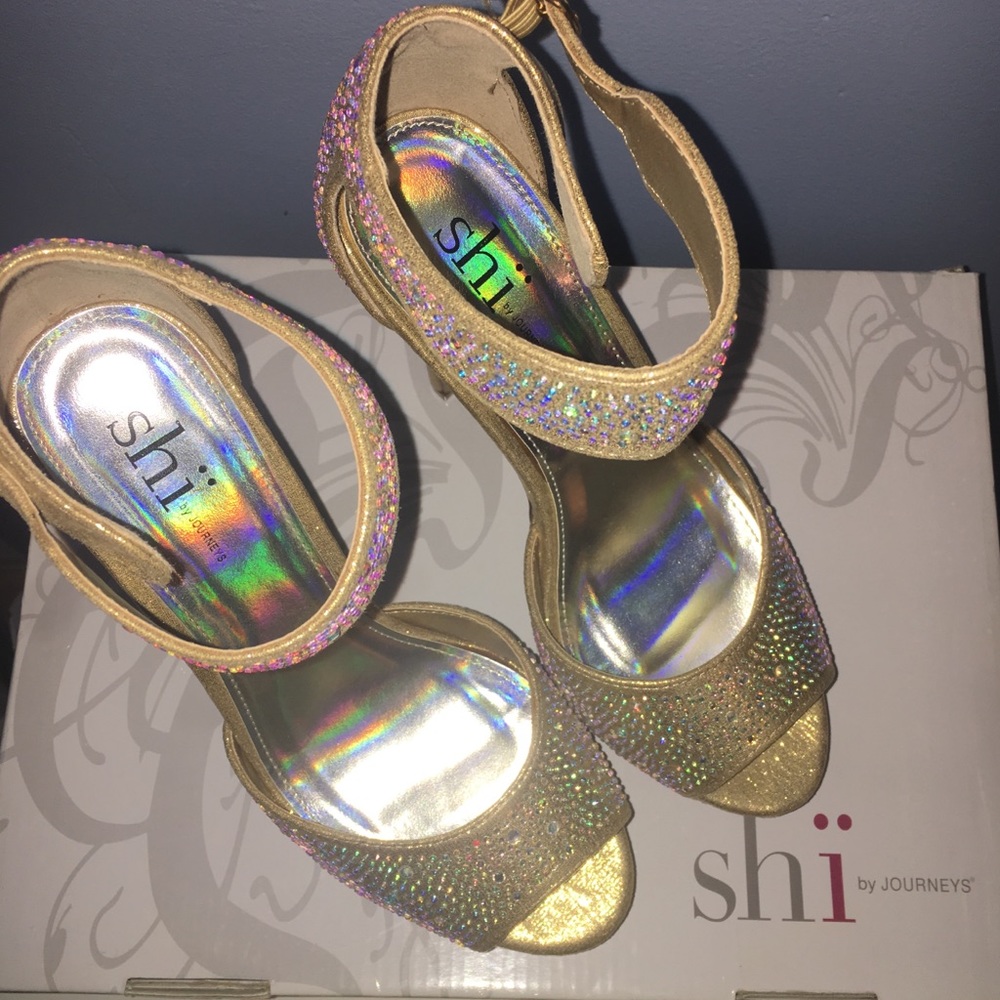 Shi Gold Rhinestone Platform Heels